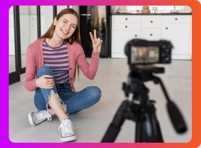 Vrouw neemt een video op met een camera op statief